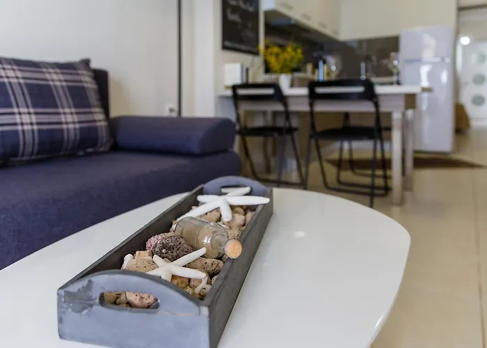 Blue Pearl アパート ハラキ